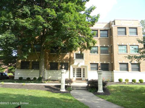 2082 Douglass Blvd #4, Louisville, KY 40205