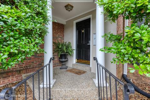 3613 Brownsboro Rd #2A, Louisville, KY 40207