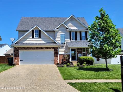7019 Black Walnut Cir, Louisville, KY 40229