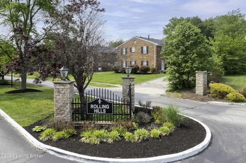 2520 Langdon Dr, Louisville, KY 40242