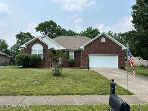 2017 Highland Ct, La Grange, KY 40031
