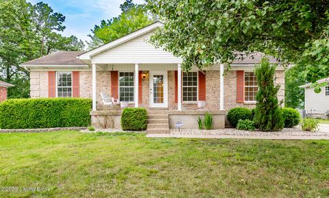 561 River Oaks Dr, Shepherdsville, KY 40165