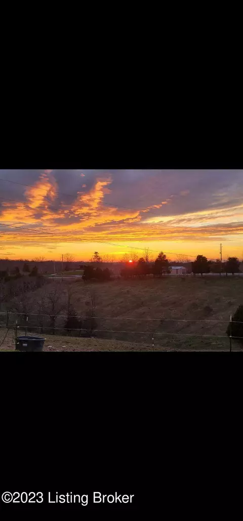 1609 Alton Station Rd, Lawrenceburg, KY 40342