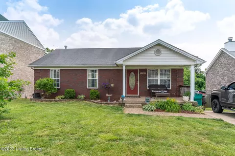 11121 Success Ln, Louisville, KY 40229