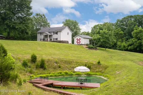 762 Lakeview Dr, Bloomfield, KY 40008