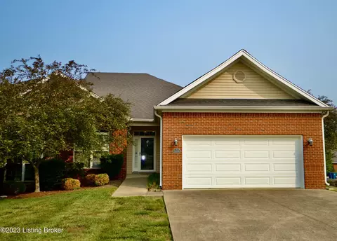 7600 Autumn Pointe Dr, Louisville, KY 40214