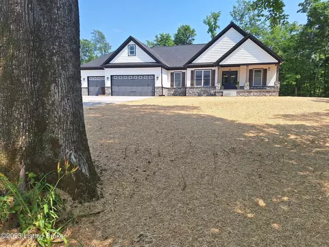 152 Clearview Farm Ln, Shepherdsville, KY 40165