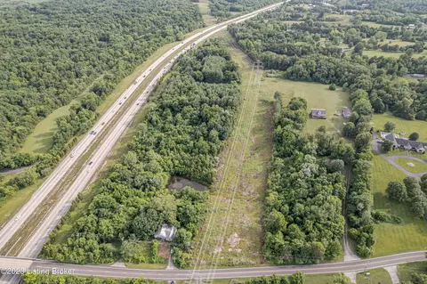 5204 Old Heady Rd, Jeffersontown, KY 40299