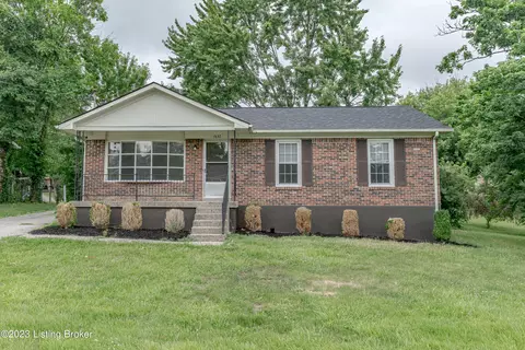 1637 Juniper Dr, Shelbyville, KY 40065