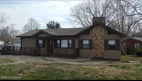 976 Wooddale Rd, Brandenburg, KY 40108