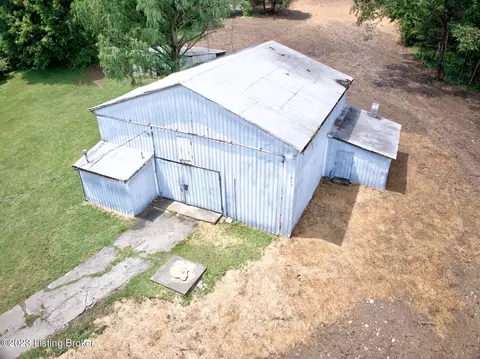683 Townhill Rd, Taylorsville, KY 40071