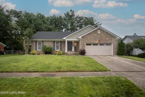 12401 Ledges Dr, Louisville, KY 40243