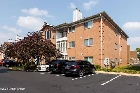 3721 Bardstown Rd #309, Louisville, KY 40218