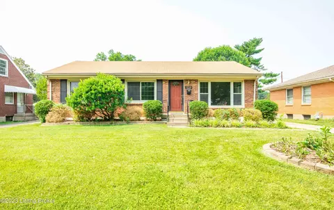 3238 Ellis Way, Louisville, KY 40220