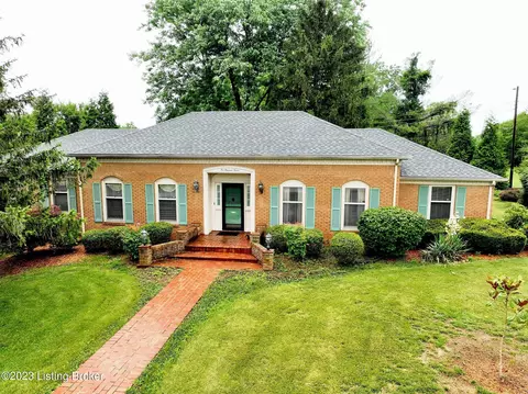 112 Meadow Ln, Springfield, KY 40069