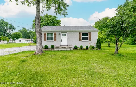 178 S Hickory Ln, Shepherdsville, KY 40165