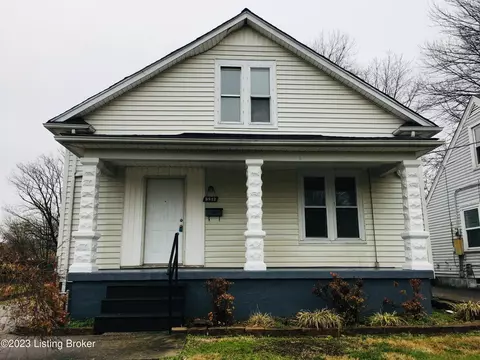 3812 Kahlert Ave, Louisville, KY 40215
