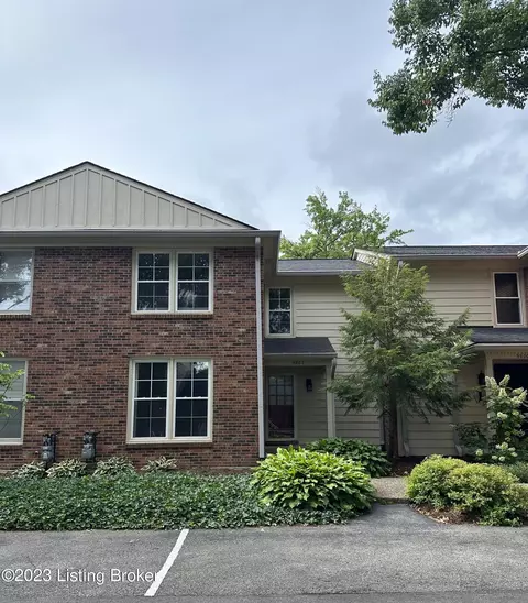 9802 Reynolda Rd, Louisville, KY 40223