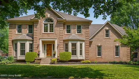 903 Persimmon Way, Louisville, KY 40242