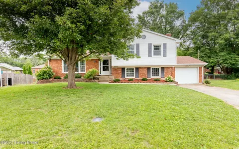 6901 Bellcrest Ct, Louisville, KY 40291