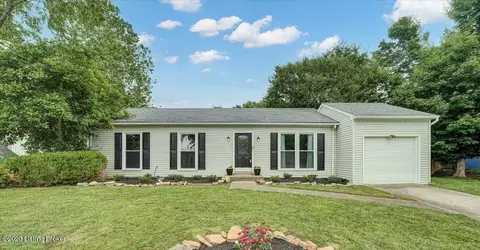 4603 Shenandoah Dr, Louisville, KY 40241