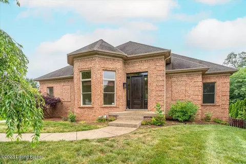 5202 Rock Bend Pl, Louisville, KY 40241