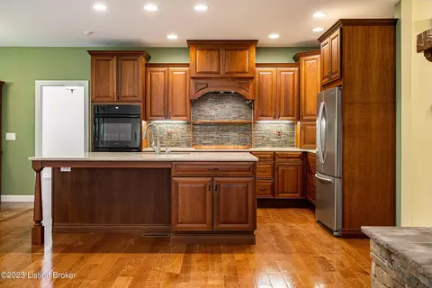 4201 Emma Lou Dr, Floyds Knobs, IN 47119 photo 17