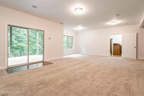 4201 Emma Lou Dr, Floyds Knobs, IN 47119 photo 42