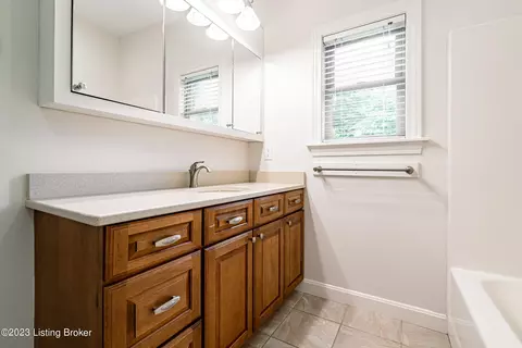 4201 Emma Lou Dr, Floyds Knobs, IN 47119 photo 30