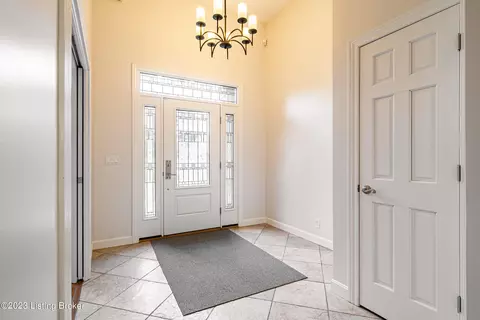 4201 Emma Lou Dr, Floyds Knobs, IN 47119 photo 7