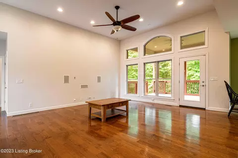 4201 Emma Lou Dr, Floyds Knobs, IN 47119 photo 14