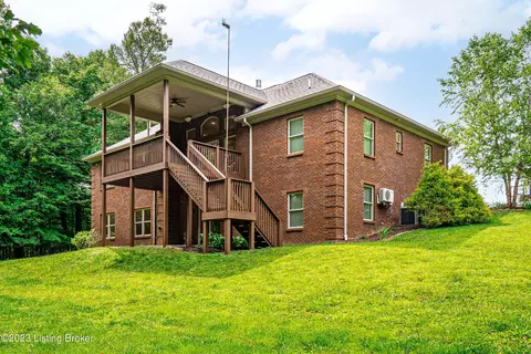 4201 Emma Lou Dr, Floyds Knobs, IN 47119 photo 5