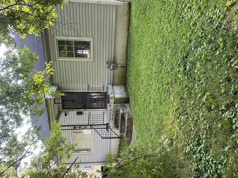 1616 S 31 St, Louisville, KY 40211