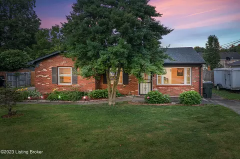 3811 Glenwillow Way, Louisville, KY 40299