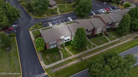 2979 Six Mile Ln, Louisville, KY 40299
