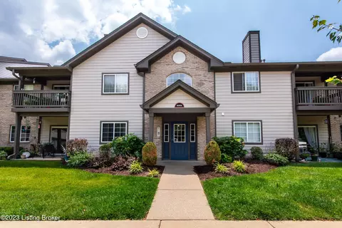 10400 Southern Meadows Dr #101, Louisville, KY 40241