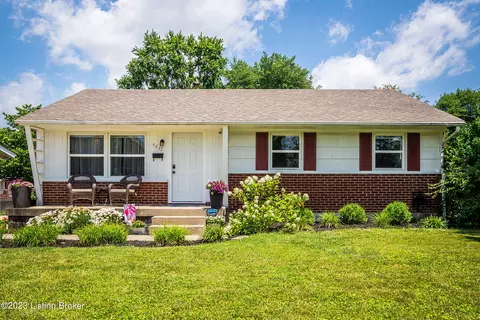 9611 Sue Helen Dr, Louisville, KY 40299