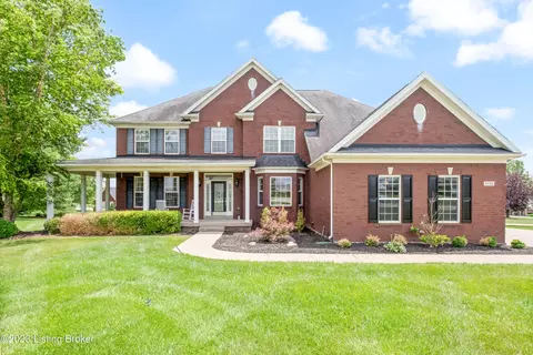 4702 Deer Meadow Ln, La Grange, KY 40031