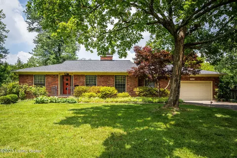 7019 Graymoor Rd, Louisville, KY 40222