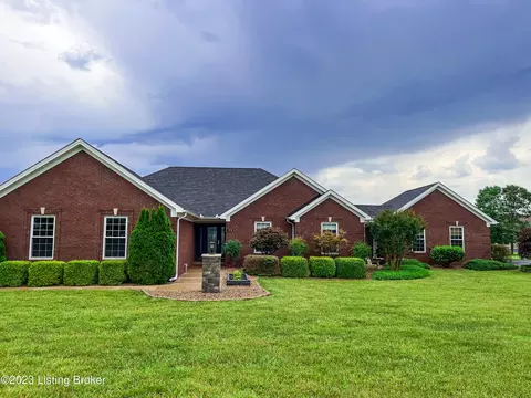 112 Hawks Landing Dr, Leitchfield, KY 42754