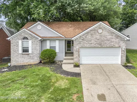 4132 Morgan Jaymes Dr, Louisville, KY 40299