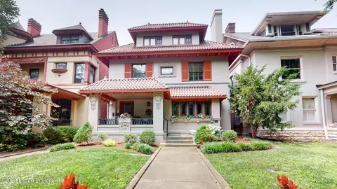 1448 Saint James Ct, Louisville, KY 40208
