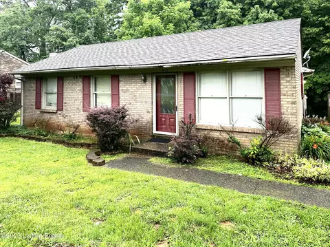 5412 Windy Willow Dr, Louisville, KY 40241