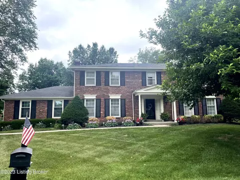 516 Lymington Ct, Louisville, KY 40243