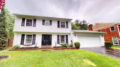 2204 Westridge Rd, Louisville, KY 40242