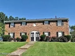 9123 Kenlock Dr, Louisville, KY 40242