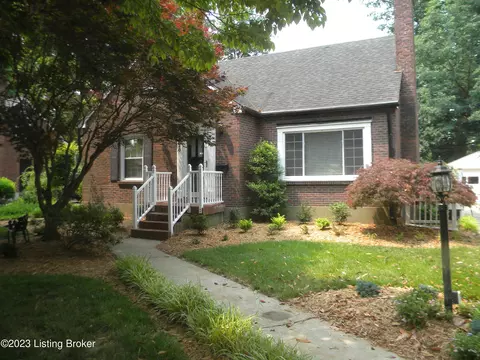 320 Monohan Dr, Louisville, KY 40207