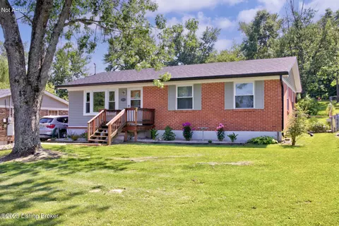 220 Jane St, La Grange, KY 40031