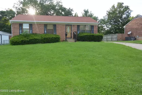 6917 Cedar Ct, Pewee Valley, KY 40056