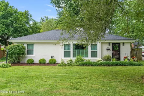 308 Chenoweth Ln, Louisville, KY 40207
